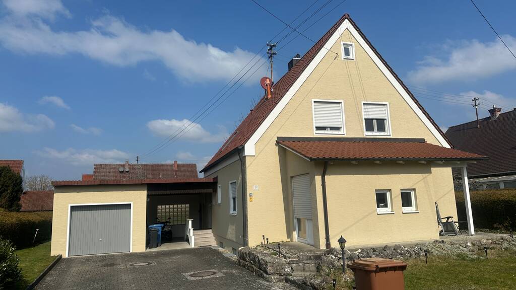 Einfamilienhaus zur Miete 1.250 € 6 Zimmer 120 m² 900 m² Grundstück frei ab 01.07.2026 Donaumünster Tapfheim 86660
