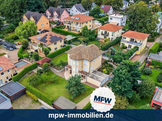 Villa zum Kauf 998.000 € 10 Zimmer 246 m² 1.278 m² Grundstück Müggelheim Berlin 12559