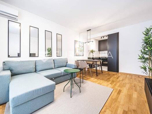 Wohnung zur Miete 850 € 1 Zimmer 56 m² 5. Geschoss Borongaj Zagreb