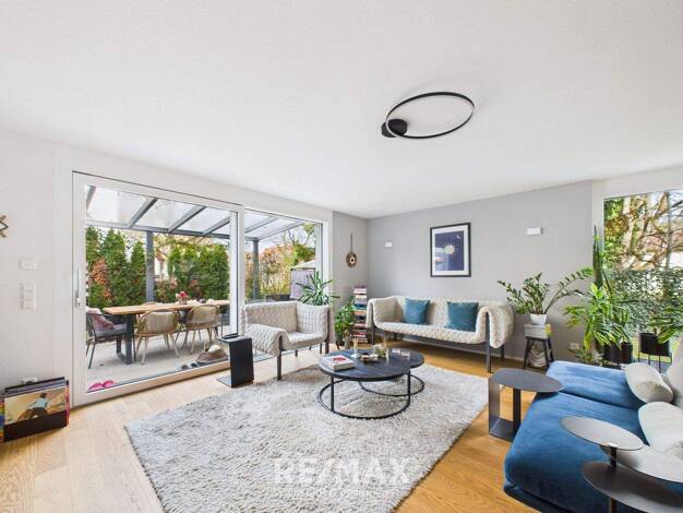 Reihenendhaus zum Kauf 870.000 € 5 Zimmer 195 m² 272 m² Grundstück frei ab 01.02.2026 Beutelsbach Weinstadt 71384