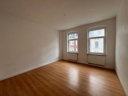 Wohnung zur Miete 360 € 2 Zimmer 68,1 m² 2. Geschoss Schönlebestraße 11 Freiberg 09599