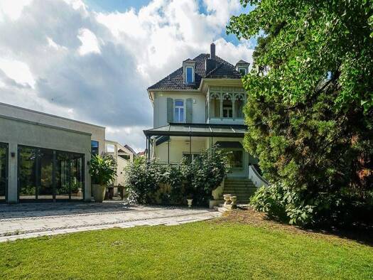 Villa zum Kauf provisionsfrei 2.527.000 € 7 Zimmer 491 m² 2.712 m² Grundstück Bodenheim 55294