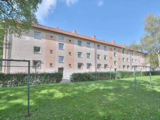 Wohnung zur Miete 301 € 2 Zimmer 40,1 m² 2. Geschoss Merseburger Straße 253 Damaschkestraße Halle 06130