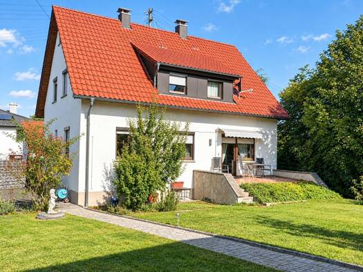 Einfamilienhaus zum Kauf 250.000 € 6 Zimmer 116 m² 688 m² Grundstück Syrgenstein Syrgenstein 89428