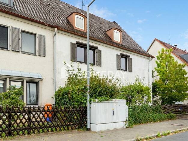 Mehrfamilienhaus zum Kauf 695.000 € 11 Zimmer 227 m² 447 m² Grundstück Leyh Nürnberg 90431