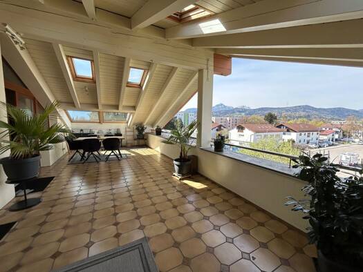 Wohnung zur Miete 1.450 € 5 Zimmer 184,1 m² 3. Geschoss Gewerbestraße 5a Mitterfelden Ainring 83404