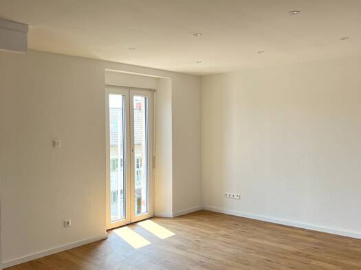 Wohnung zur Miete 850 € 2 Zimmer 65 m² Geschoss 2/2 frei ab 01.11.2025 Robert-Stehli-Straße 2 Erzingen Klettgau 79771