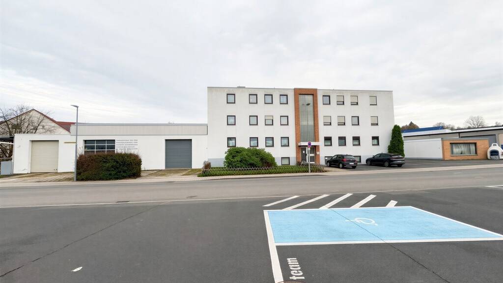 Mehrfamilienhaus zum Kauf 720.000 € 14 Zimmer 360 m² 2.325 m² Grundstück Herzoghöhe Bayreuth 95445