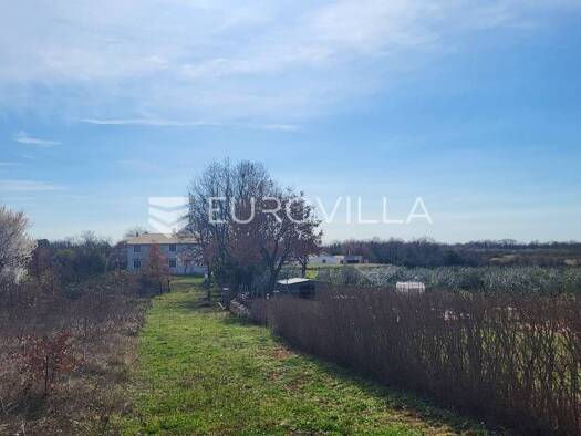 Acker-/Waldstück zum Kauf 355.000 € Kosinožići Poreč 52440