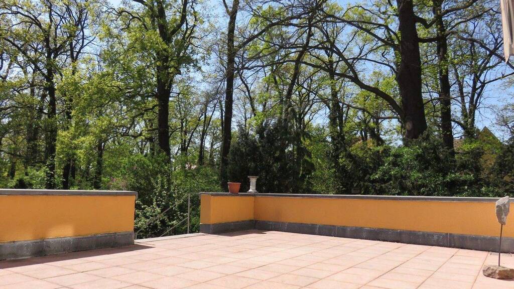 Villa zum Kauf provisionsfrei 1.195.000 € 7 Zimmer 220 m² 527 m² Grundstück frei ab 01.08.2026 Mögeldorfer Weg 2 Spandau Berlin 13587