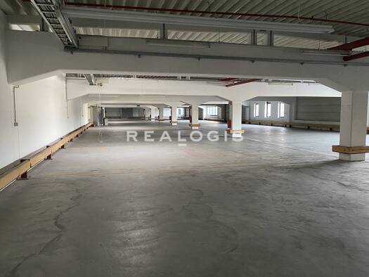 Halle/Industriefläche zur Miete 5.900 m² Lagerfläche teilbar ab 1.800 m² Egglham 84385