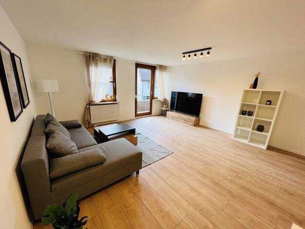 Wohnung zur Miete 890 € 3,5 Zimmer 79 m² 1. Geschoss frei ab 01.10.2026 Zeppelinstraße 8 Uhingen Uhingen 70166