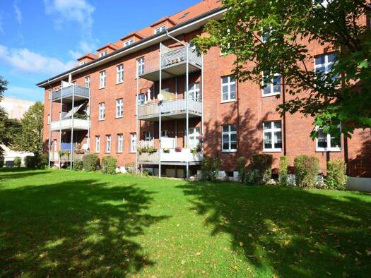 Wohnung zur Miete 280 € 1 Zimmer 37,5 m² Am Exerzierplatz 12 Parchim Parchim 19370