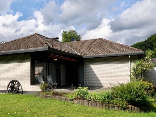 Bungalow zum Kauf provisionsfrei 335.000 € 4 Zimmer 120 m² 900 m² Grundstück Nord Remscheid 42855
