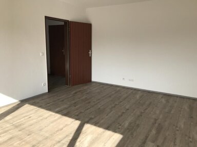 Wohnung zur Miete 396,07 € 2 Zimmer 58 m² 3. Geschoss Gartenstraße 41 Alt-Homberg Duisburg 47198