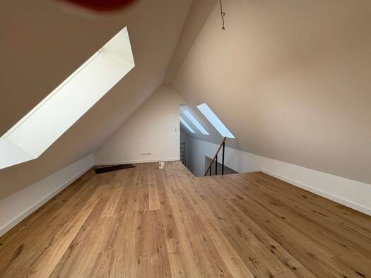 Wohnung zur Miete 1.427 € 3 Zimmer 93 m² Geschoss 1/2 Groß Buchholz Hannover 30655