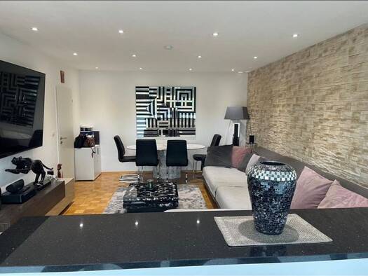 Wohnung zum Kauf provisionsfrei 219.000 € 2 Zimmer 65 m² Geschoss 7/7 Frauenaurach Erlangen 91056