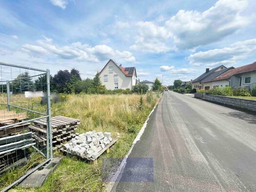 Grundstück zum Kauf 240.000 € 465 m² Grundstück Baugenehmigung vorhanden Gremsdorf 91350