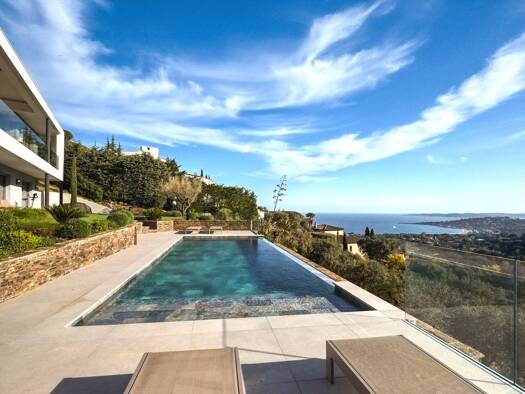 Haus zum Kauf 5.460.000 € 301 m² 2.217 m² Grundstück Ville-Les Saquedes-Le Bouillonnet Sainte-Maxime 83120
