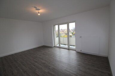 Wohnung zur Miete 744 € 3,5 Zimmer 74,4 m² 1. Geschoss frei ab 11.01.2025 Bayernstraße 2 Amendingen Memmingen 87700