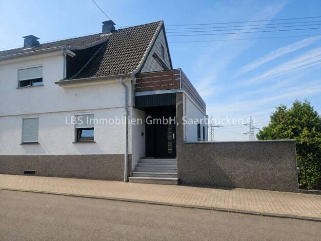 Doppelhaushälfte zum Kauf 135.000 € 5 Zimmer 100 m² 425 m² Grundstück Friedrichsthal Friedrichsthal 66299