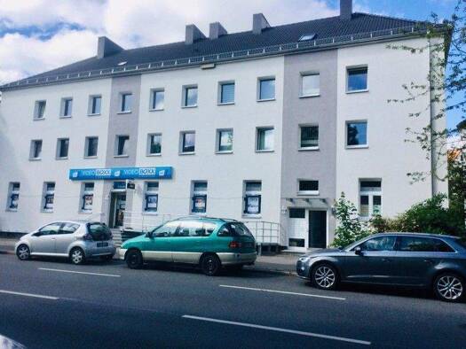 Studio zur Miete 383 € 1 Zimmer 31 m² 1. Geschoss frei ab 15.04.2026 Fürther Straße 12 Weidedamm Bremen 28215