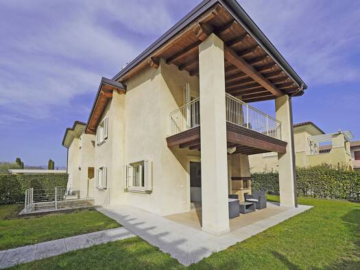 Villa zum Kauf 730.000 € 5 Zimmer 164 m² frei ab sofort Via Pieve Vecchia Manerba del Garda