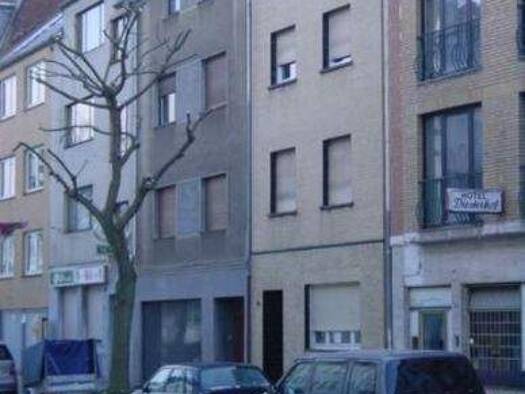 Mehrfamilienhaus zum Kauf als Kapitalanlage geeignet 499.000 € 10 Zimmer 216 m² 360 m² Grundstück Zülpicher Straße 34 Düren 52349