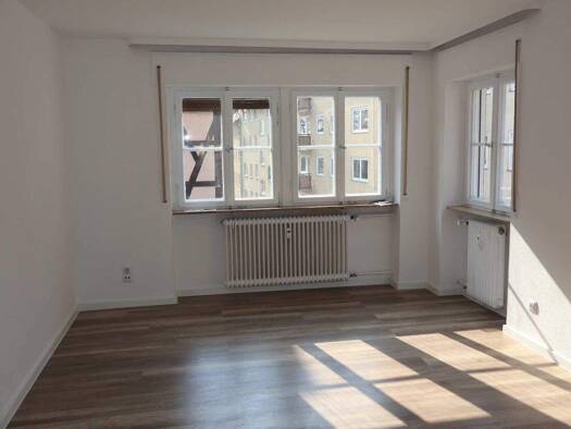 Studio zur Miete 585 € 1 Zimmer 31 m² 1. Geschoss frei ab sofort Sebald Nürnberg 90403