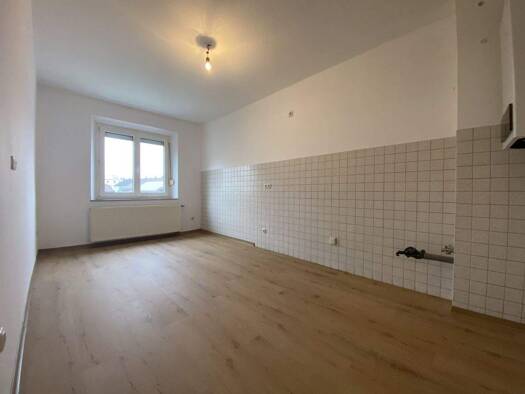 Wohnung zur Miete 630 € 2 Zimmer 63 m² 3. Geschoss Rehbühl Weiden 92637