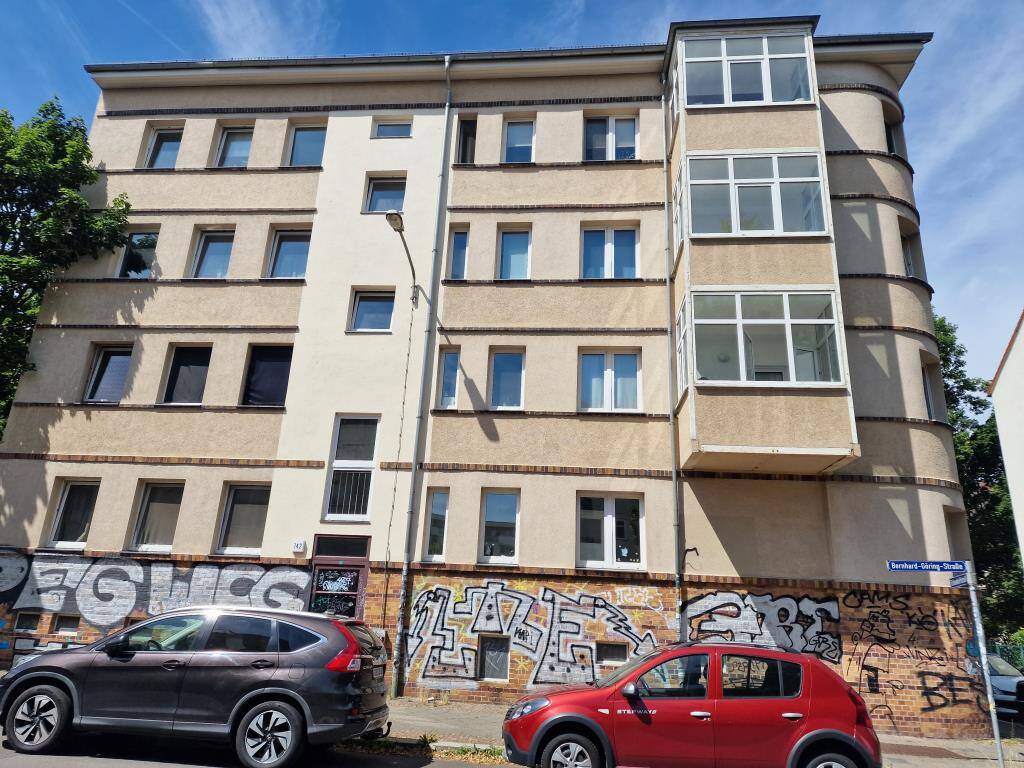 Property thumbnail 2