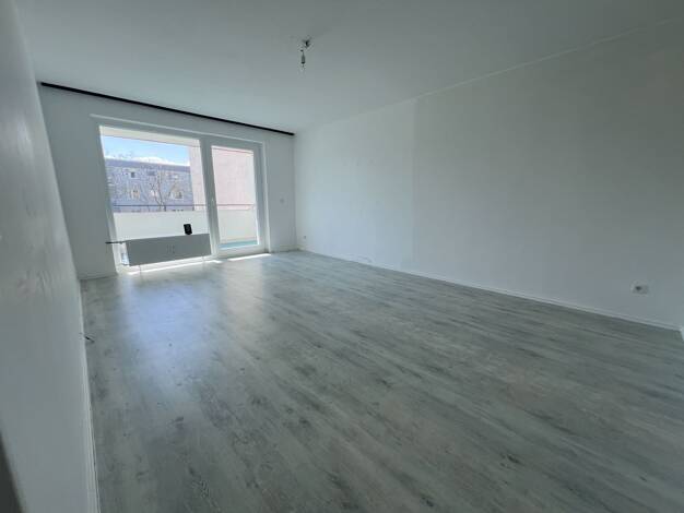 Studio zum Kauf 102.500 € 4 Zimmer 94 m² Detmold 32756