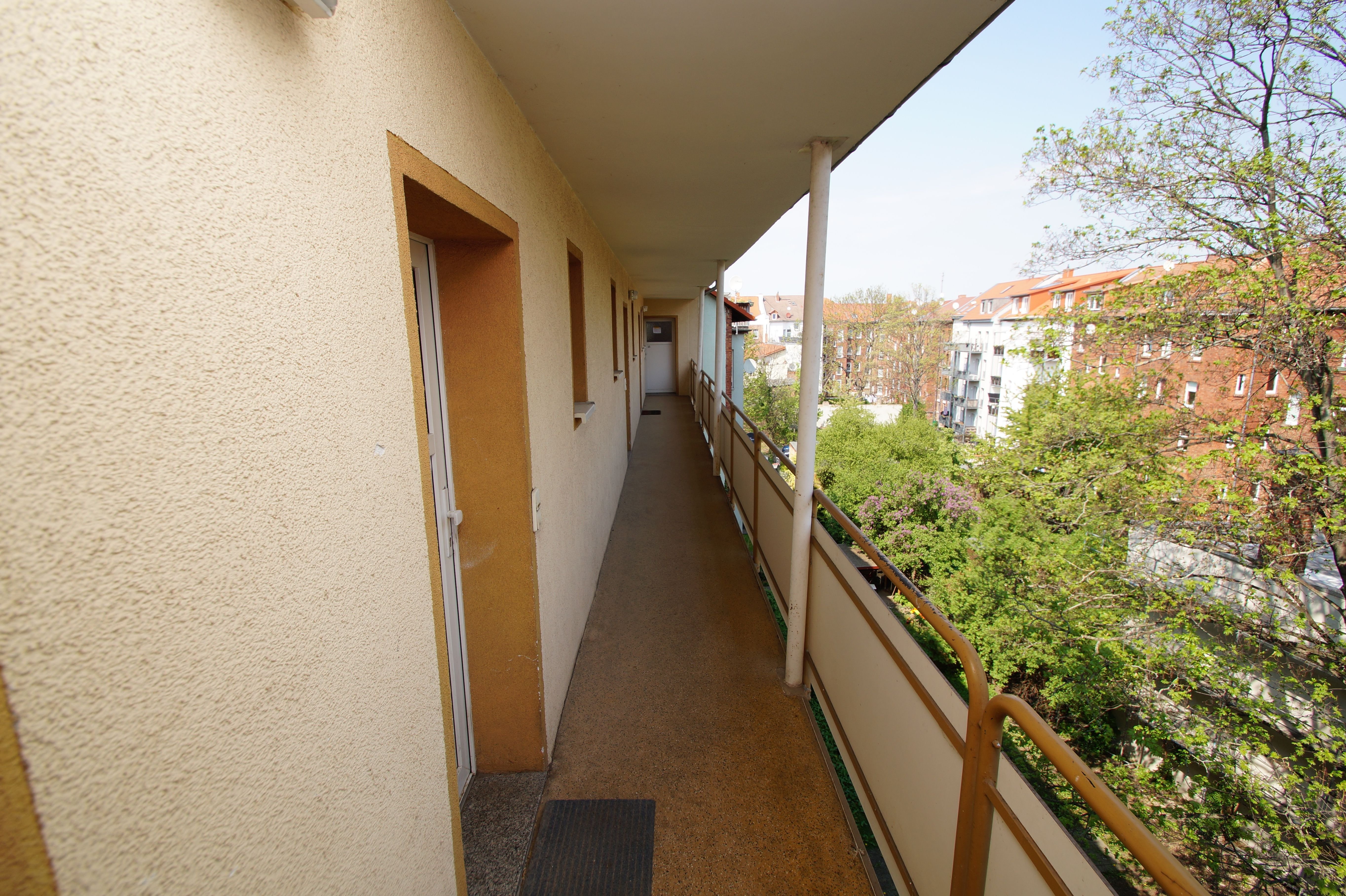 Wohnung zum Kauf provisionsfrei 85.600 € 1 Zimmer 34,8 m²<br/>Wohnfläche 4.<br/>Geschoss Krämpfervorstadt Erfurt 99085