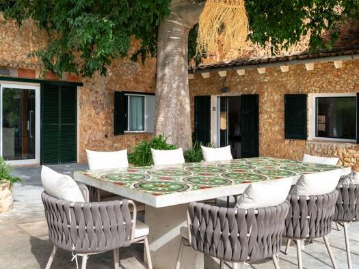 Villa zur Miete 8.500 € 530 m² 1.680 m² Grundstück Santa Maria del Camí 07320