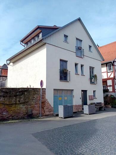 Einfamilienhaus zur Miete 1.100 € 5 Zimmer 125 m² 64 m² Grundstück Büdingen Büdingen 63654