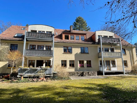 Haus zum Kauf 640.000 € 514 m² 2.680 m² Grundstück Lichtenstein 09350
