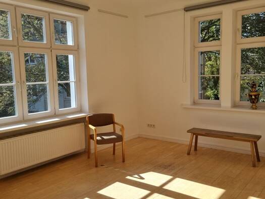 Büro zur Miete provisionsfrei 600 € 1 Zimmer 20 m² Bürofläche Ottenser Hauptstraße 1 a Ottensen Hamburg 22765