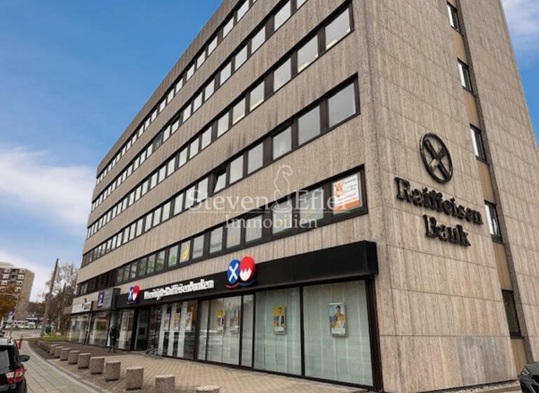 Laden zur Miete 12,70 € 189 m²<br/>Verkaufsfläche Klingenhof Nürnberg 90411