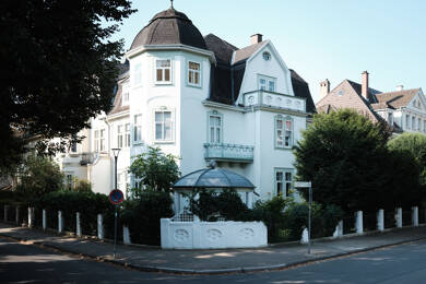 Villa zum Kauf 2.950.000 € 12 Zimmer 319 m² 434 m² Grundstück Neuenheim Heidelberg 69120