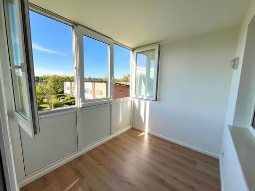 Wohnung zur Miete 899 € 2 Zimmer 64 m² 4. Geschoss frei ab 01.09.2026 An der Flutrinne 19 Mickten Dresden 01139