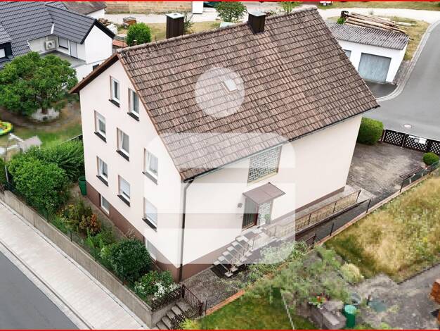 Mehrfamilienhaus zum Kauf 359.000 € 8 Zimmer 206 m² 333 m² Grundstück Buckenhofen Forchheim 91301