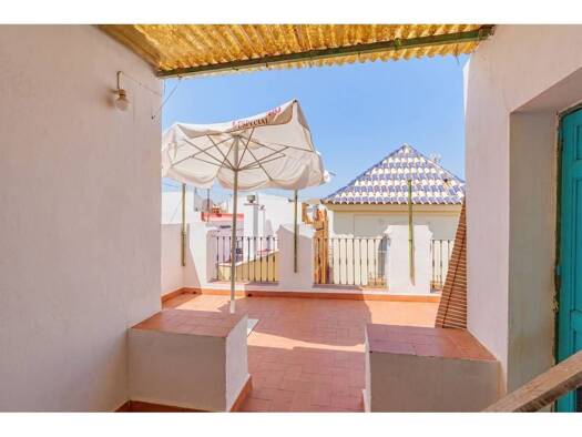 Wohnung zum Kauf 370.000 € 3 Zimmer 170 m² 2. Geschoss >Calle Cristo del Buen Viaje > Seville 41003