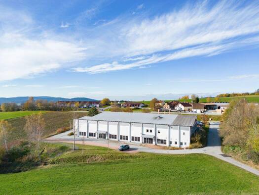 Lagerhalle zur Miete 1.900 € 893,6 m² Lagerfläche Bahnhofstraße 29 Wegscheid 94110