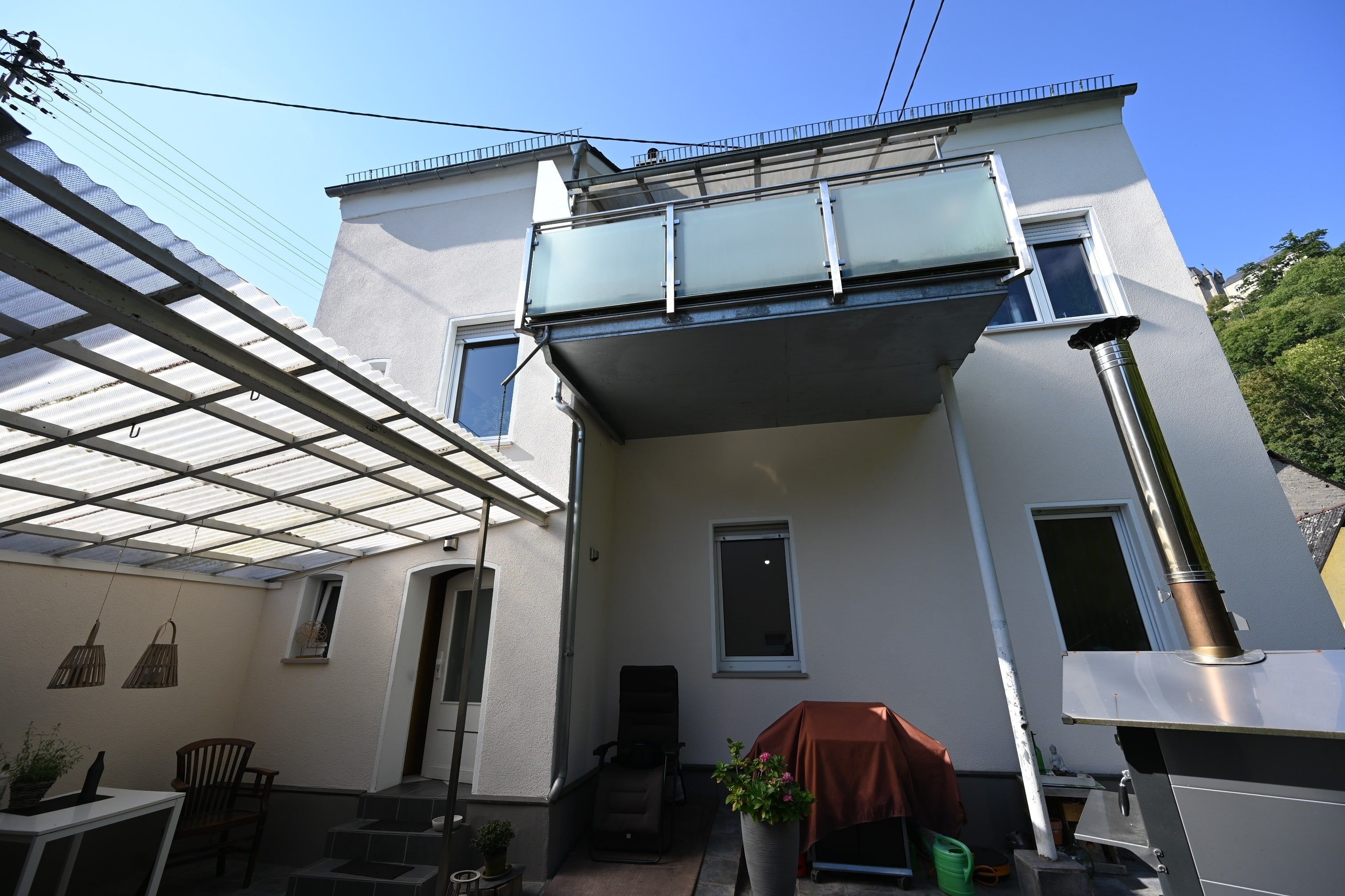 Mehrfamilienhaus zum Kauf 249.000 € 5 Zimmer 151 m²<br/>Wohnfläche 196 m²<br/>Grundstück Bergnassau Nassau 56377