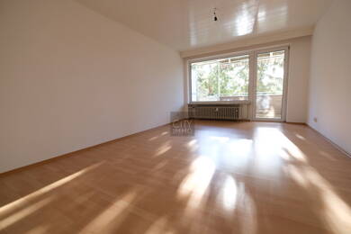 Wohnung zur Miete 720 € 2 Zimmer 67 m² 2. Geschoss frei ab 01.10.2025 Erlenstegen Nürnberg 90491