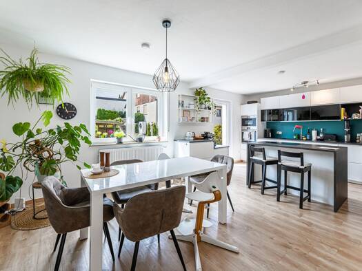 Doppelhaushälfte zum Kauf provisionsfrei 649.900 € 6 Zimmer 186 m² 246 m² Grundstück Herzogenaurach Herzogenaurach 91074