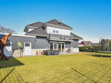 Mehrfamilienhaus zum Kauf provisionsfrei 539.000 € 8 Zimmer 168,5 m² 667 m² Grundstück Bösel Bösel 26219