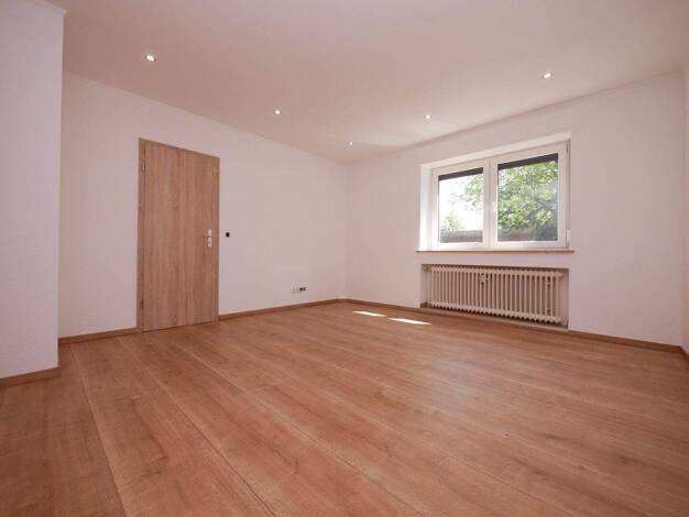 Wohnung zur Miete 240 € 1,5 Zimmer 32 m² EG Vohwinkelstr. 61 Bulmke-Hüllen Gelsenkirchen 45888