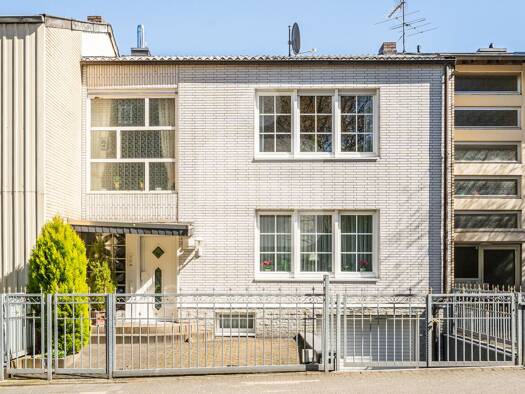 Reihenmittelhaus zum Kauf 449.000 € 5 Zimmer 120,3 m² 322 m² Grundstück Frechen Frechen 50226