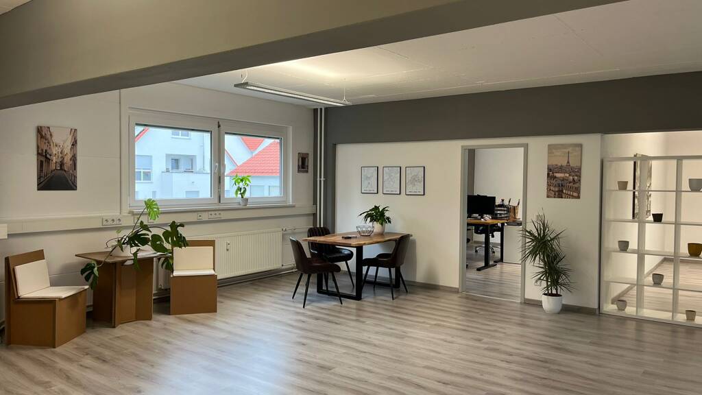 Bürofläche zur Miete provisionsfrei 65 € 10 m² Bürofläche Adlerstraße 2 Heilsbronn 91560